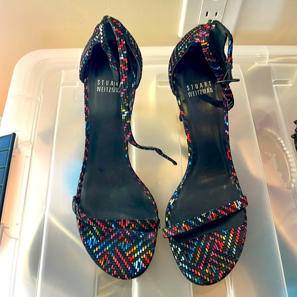 Only worn a couple times! Very cute shoes, just ready to wear something new !